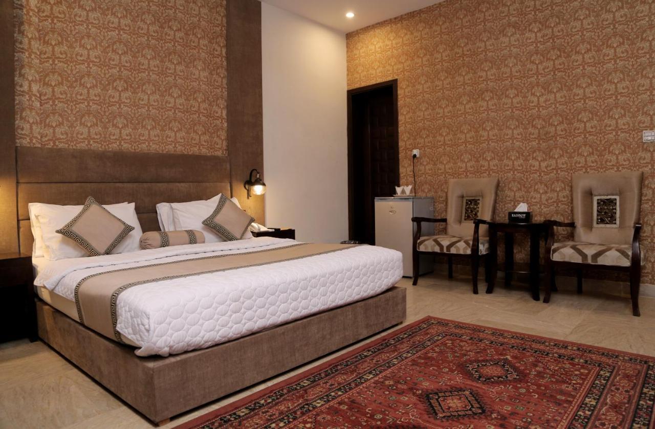 Shelton Hotel Lahore Luaran gambar